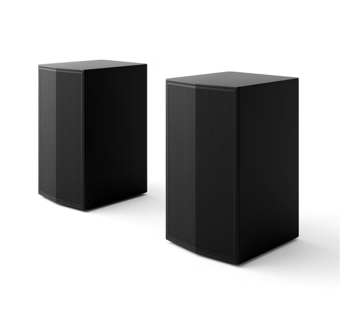 LG S65TR 5.1 Channel 600W Soundbar with Wireless Subwoofer and Rear Speakers